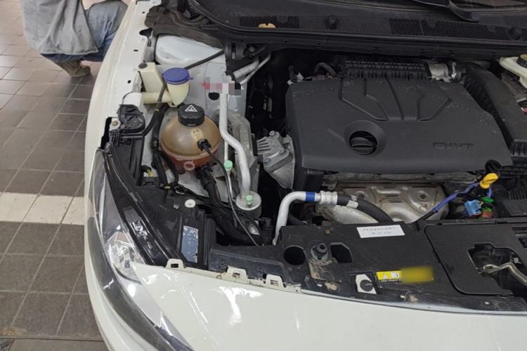 Used Peugeot 408 2014 1.8L Automatic Luxury Edition Engine Bay Right