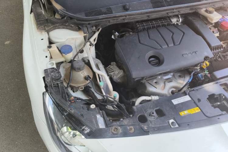 Used Peugeot 408 2014 1.8L Automatic Luxury Edition Engine Bay Right
