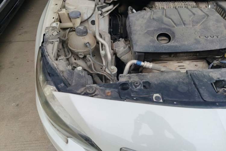 Used Peugeot 408 2014 1.8L Automatic Luxury Edition Engine Bay Right