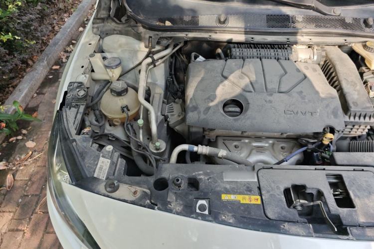 Used Peugeot 408 2014 1.8L Automatic Luxury Edition Engine Bay Right