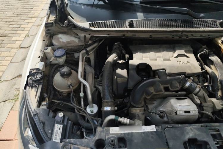 Used Peugeot 408 2014 1.6T Automatic Prestige Edition Engine Bay Right