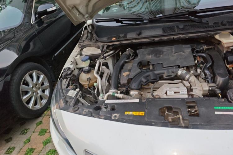 Used Peugeot 408 2014 1.6T Automatic Supreme Edition Engine Bay Right