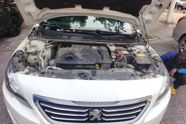 Used Peugeot 408 2014 1.8L Automatic Luxury Edition Engine Bay