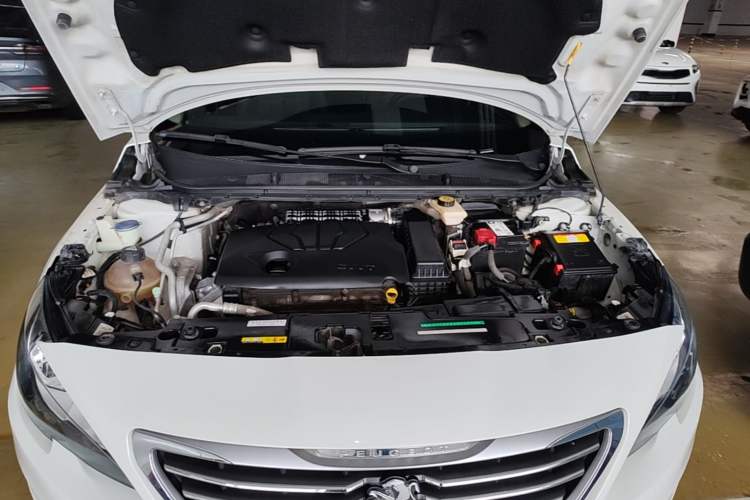 Used Peugeot 408 2014 1.8L Automatic Luxury Edition Engine Bay