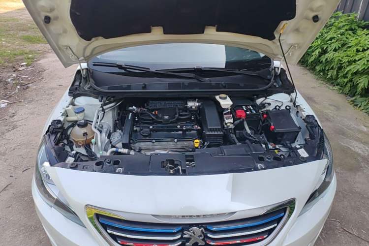 Used Peugeot 408 2014 1.8L Automatic Luxury Edition Engine Bay