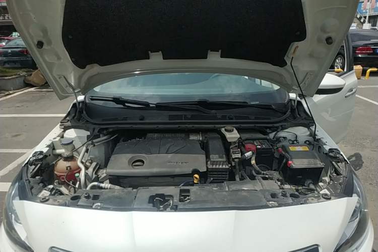 Used Peugeot 408 2014 1.8L Manual Leading Edition Engine Bay