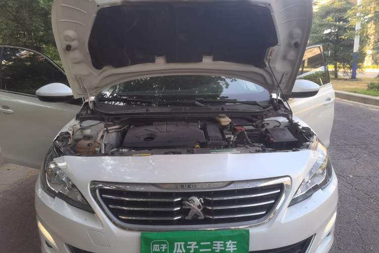 Used Peugeot 408 2014 1.8L Automatic Luxury Edition Engine Bay