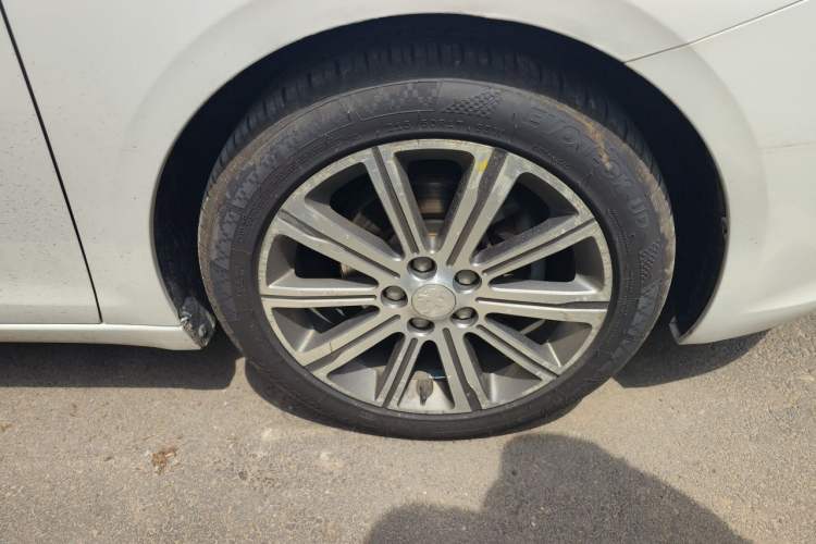 Used Peugeot 408 2014 1.8L Automatic Luxury Edition Exterior 1