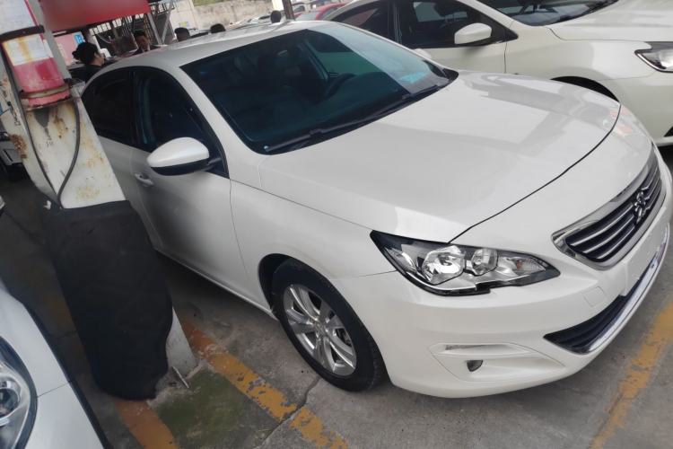 Used Peugeot 408 2014 1.8L Manual Leading Edition Exterior 2