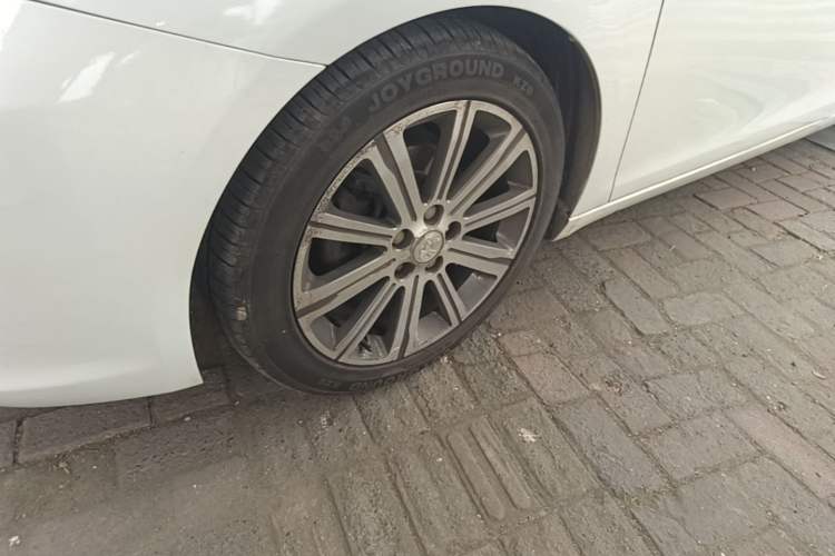 Used Peugeot 408 2014 1.8L Automatic Luxury Edition Exterior 2