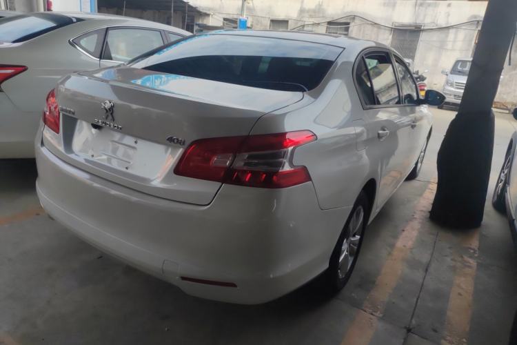 Used Peugeot 408 2014 1.8L Manual Leading Edition Exterior 3
