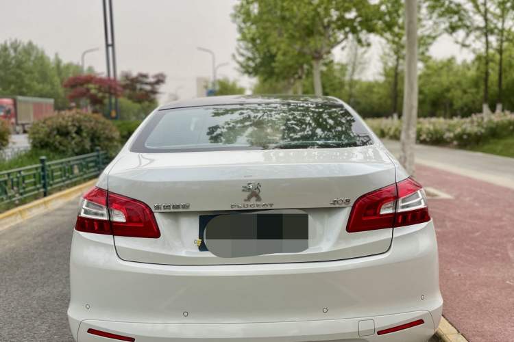 Used Peugeot 408 2014 1.8L Automatic Luxury Edition Exterior 4