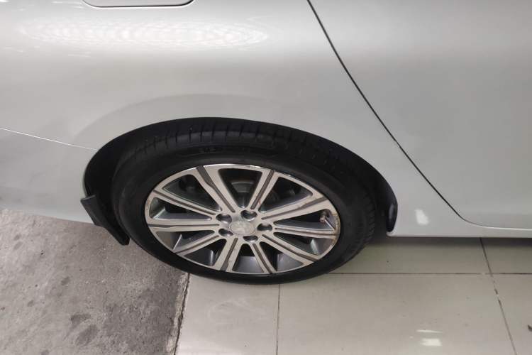 Used Peugeot 408 2014 1.8L Automatic Luxury Edition Exterior 5