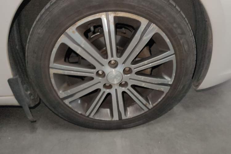Used Peugeot 408 2014 1.8L Automatic Luxury Edition Exterior 7