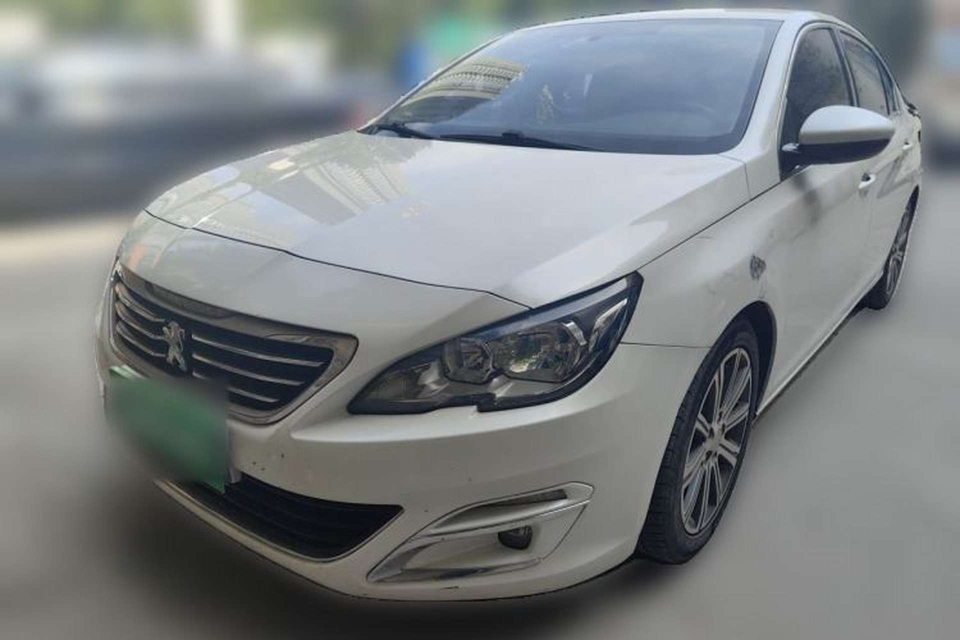 Used Peugeot 408 2014 1.8L Automatic Luxury Edition Front Left 45 Deg