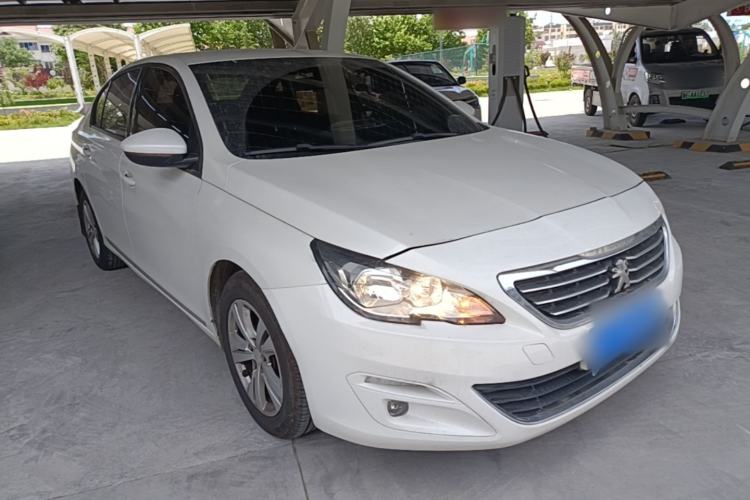 Used Peugeot 408 2014 1.8L Manual Leading Edition Front Right 45 Deg