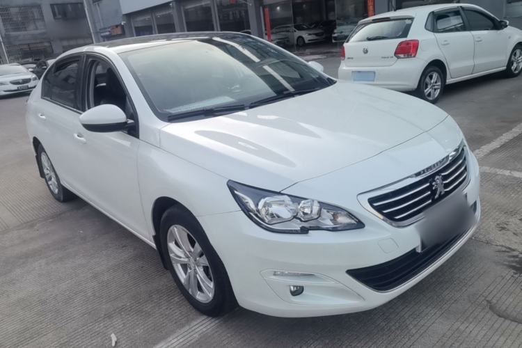 Used Peugeot 408 2014 1.8L Manual Leading Edition Front Right 45 Deg