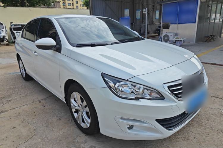 Used Peugeot 408 2014 1.8L Automatic Leading Edition Front Right 45 Deg