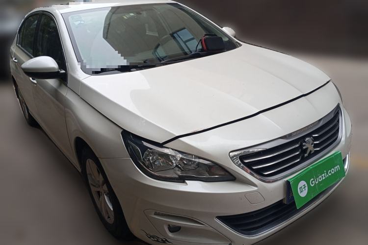 Used Peugeot 408 2014 1.8L Manual Leading Edition Front Right 45 Deg