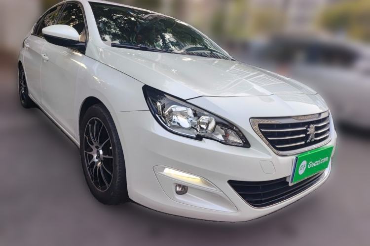 Used Peugeot 408 2014 1.8L Automatic Luxury Edition Front Right 45 Deg