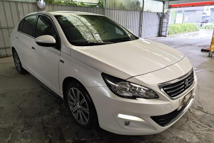 Used Peugeot 408 2014 1.6T Automatic Prestige Edition Front Right 45 Deg