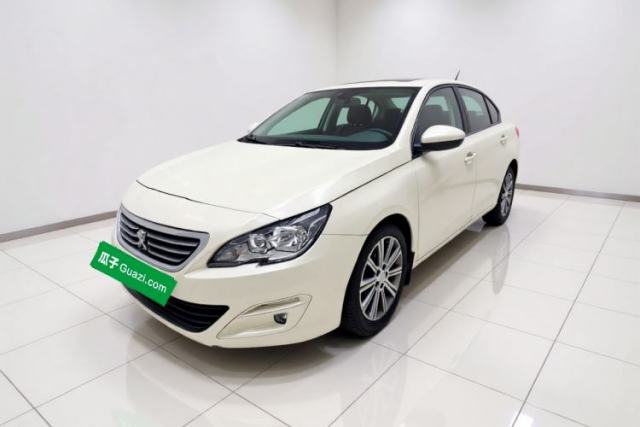 Ojetý Peugeot 408 2014 1.8L Automatic Luxury Edition