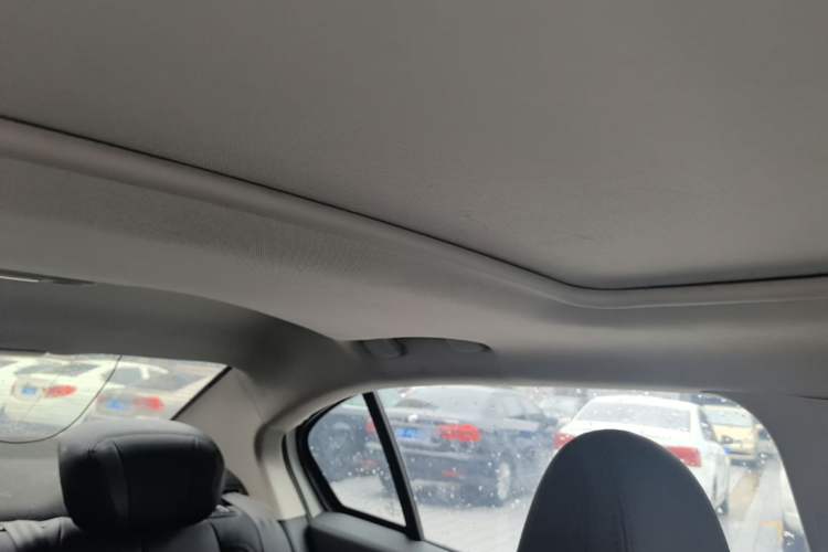 Used Peugeot 408 2014 1.8L Automatic Luxury Edition Headliner