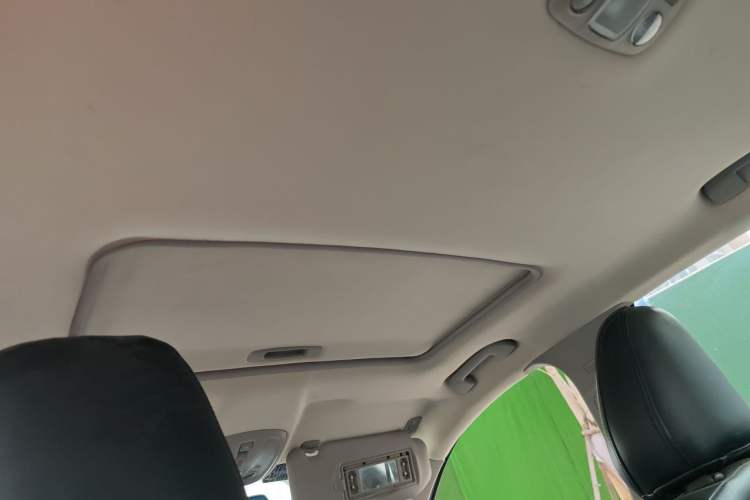 Used Peugeot 408 2014 1.8L Automatic Luxury Edition Headliner