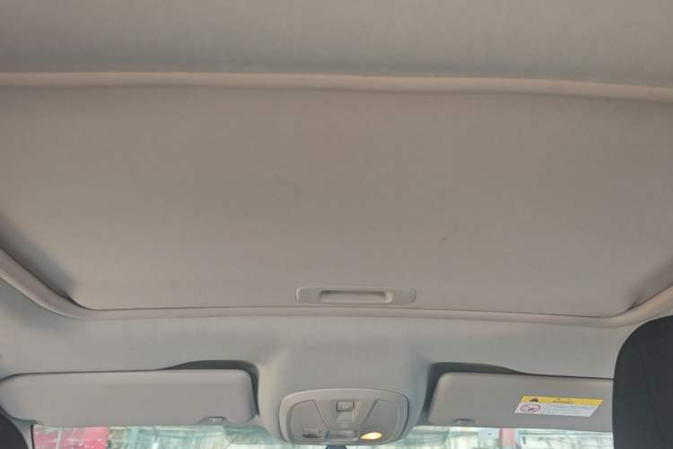 Used Peugeot 408 2014 1.8L Automatic Luxury Edition Headliner