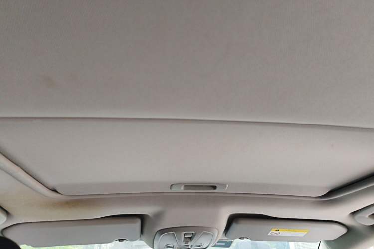 Used Peugeot 408 2014 1.8L Automatic Luxury Edition Headliner
