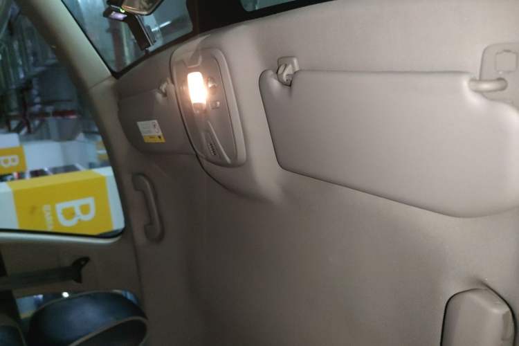 Used Peugeot 408 2014 1.8L Manual Leading Edition Headliner