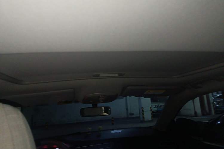 Used Peugeot 408 2014 1.8L Automatic Luxury Edition Headliner