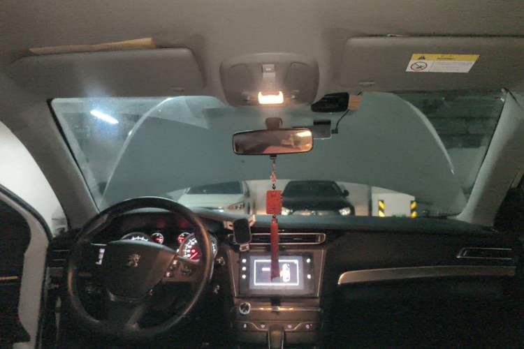 Used Peugeot 408 2014 1.8L Automatic Luxury Edition Headliner