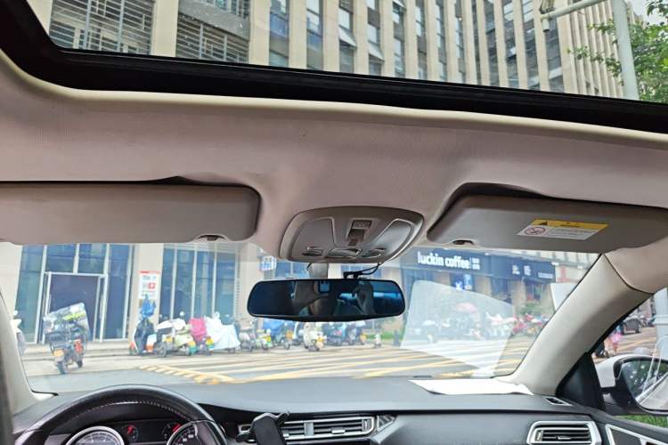 Used Peugeot 408 2014 1.8L Automatic Luxury Edition Headliner