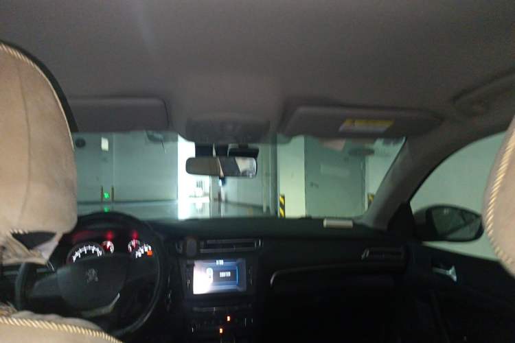Used Peugeot 408 2014 1.8L Manual Leading Edition Headliner