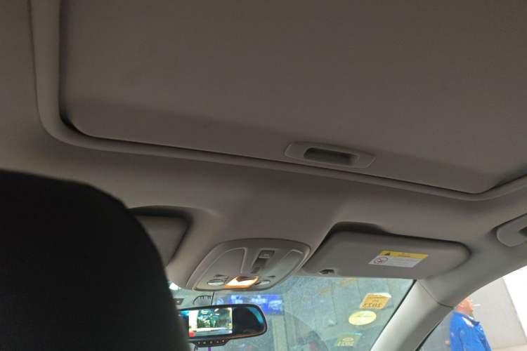 Used Peugeot 408 2014 1.8L Automatic Luxury Edition Headliner