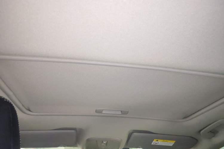 Used Peugeot 408 2014 1.8L Automatic Luxury Edition Headliner