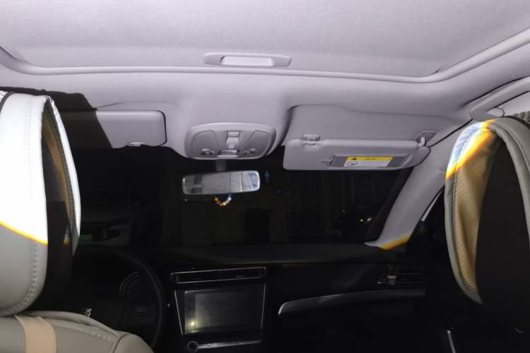 Used Peugeot 408 2014 1.8L Automatic Luxury Edition Headliner