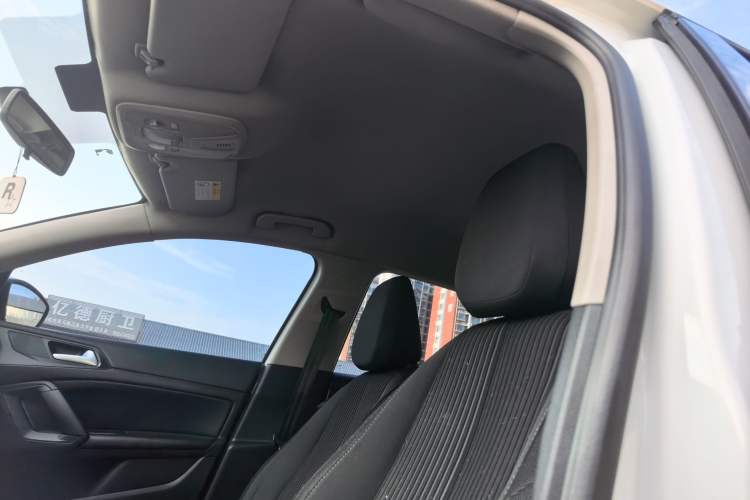 Used Peugeot 408 2014 1.8L Automatic Leading Edition Headliner