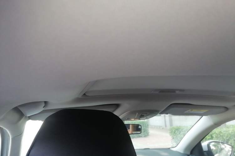 Used Peugeot 408 2014 1.8L Automatic Luxury Edition Headliner