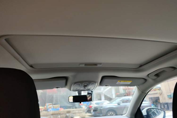 Used Peugeot 408 2014 1.8L Automatic Luxury Edition Headliner