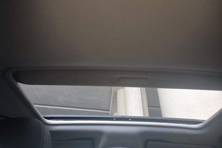 Used Peugeot 408 2014 1.6T Automatic Prestige Edition Headliner
