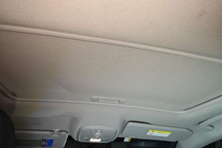 Used Peugeot 408 2014 1.8L Automatic Luxury Edition Headliner