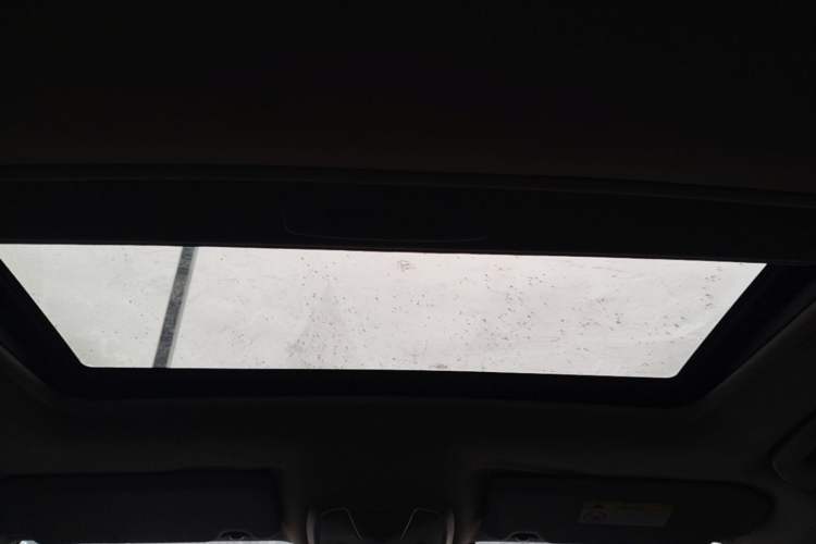 Used Peugeot 408 2014 1.8L Automatic Luxury Edition Headliner