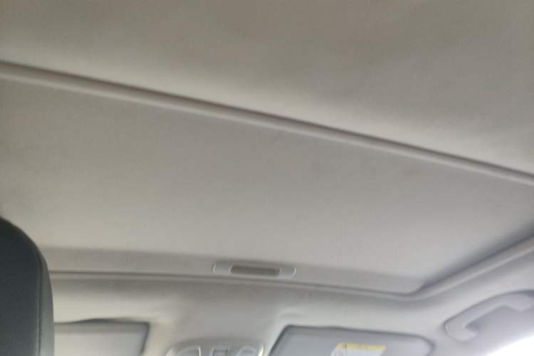Used Peugeot 408 2014 1.8L Automatic Luxury Edition Headliner