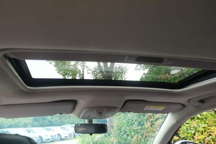 Used Peugeot 408 2014 1.8L Automatic Luxury Edition Headliner