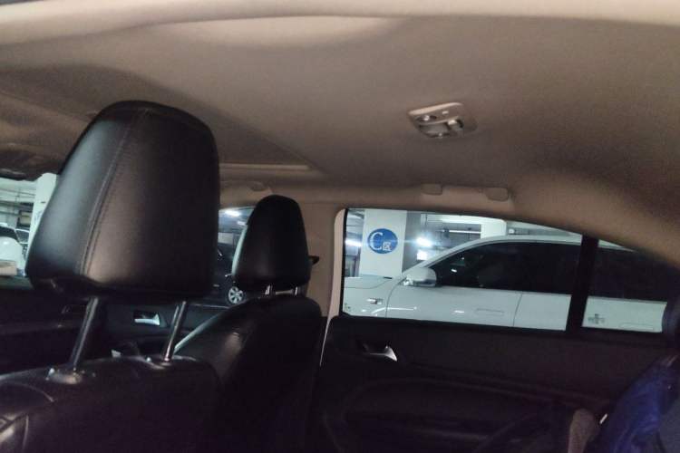 Used Peugeot 408 2014 1.8L Automatic Luxury Edition Headliner