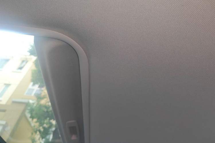 Used Peugeot 408 2014 1.8L Automatic Luxury Edition Headliner