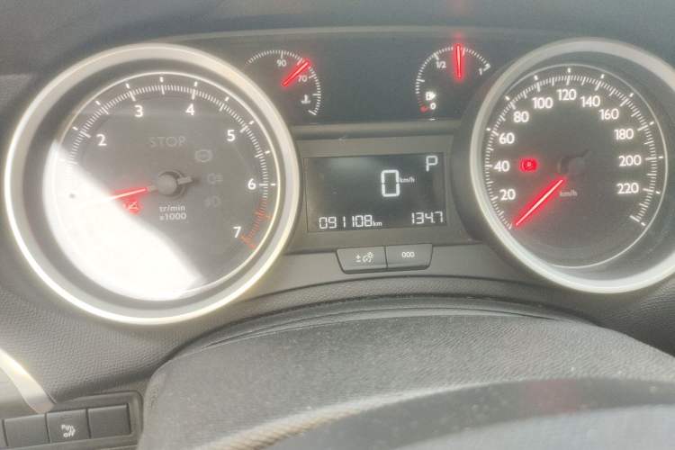 Used Peugeot 408 2014 1.8L Automatic Leading Edition Instrument Cluster