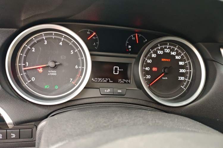 Used Peugeot 408 2014 1.8L Manual Leading Edition Instrument Cluster